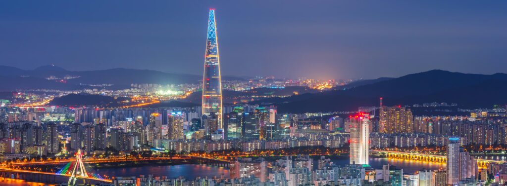 South Korea: Balancing on the geopolitical stage 1 QCRUa0gV 2asunsetinSeoulskyline 1490190263
